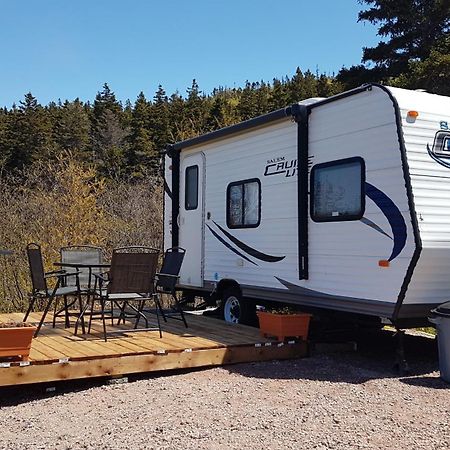 Moceanset Getaways-Beautiful Ocean, Mountain & Sunset Views, "Camping Experience" Dingwall Kültér fotó